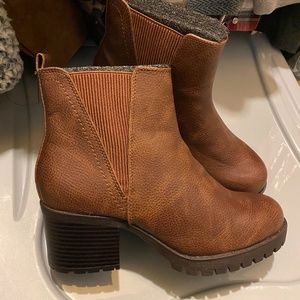 MIA Brown Chelsea Lug Heel Ankle Boots